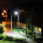 Busch 4188 - H0 - Gittermastleuchte, eckig, 105 mm - gelb